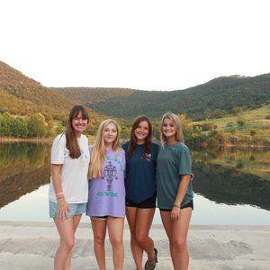 Meet your Posher, Loren